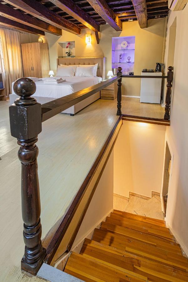 Ydragogeio Rooms Old Town 하니아 외부 사진