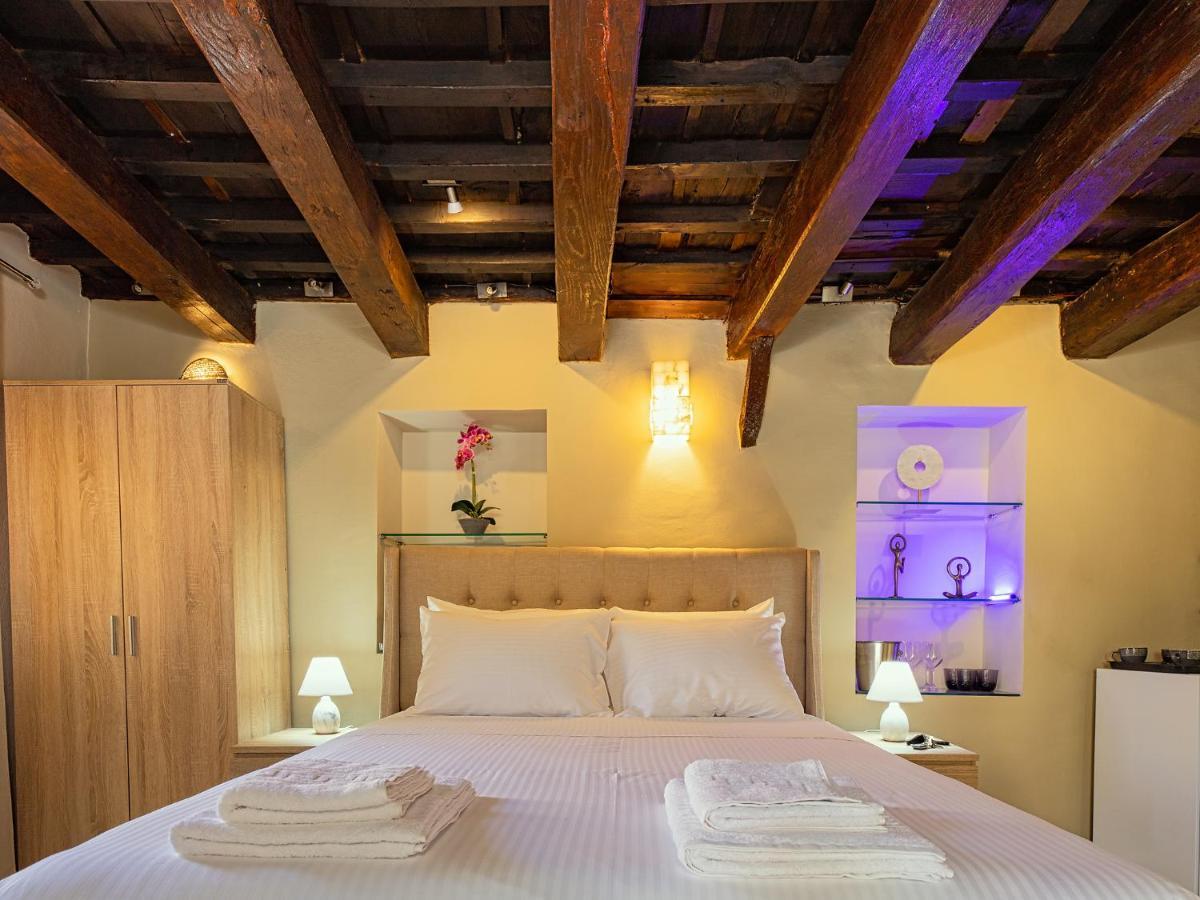 Ydragogeio Rooms Old Town 하니아 외부 사진